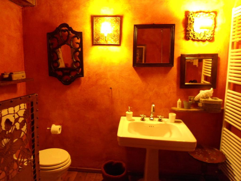 Locanda Dei Melograni Gossolengo Phòng bức ảnh