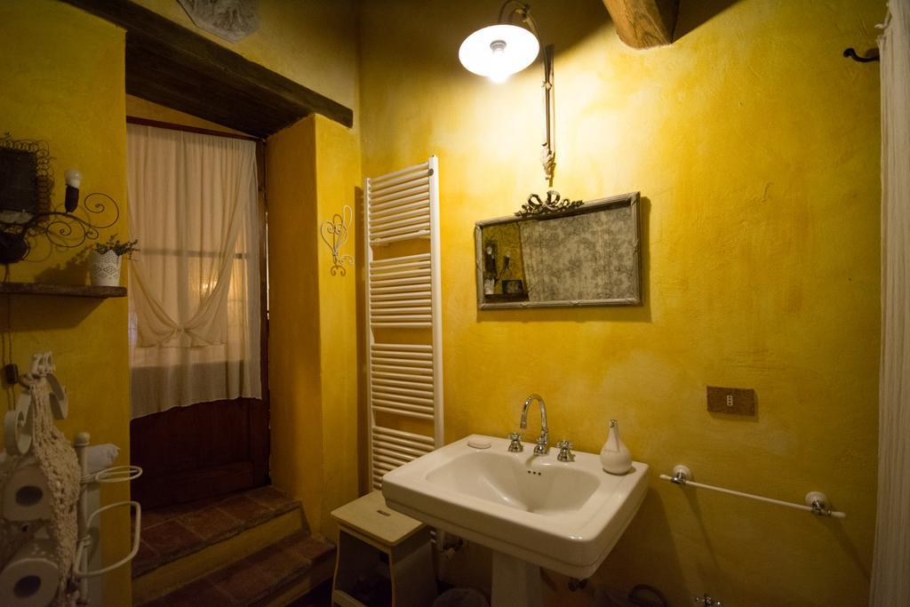 Locanda Dei Melograni Gossolengo Ngoại thất bức ảnh