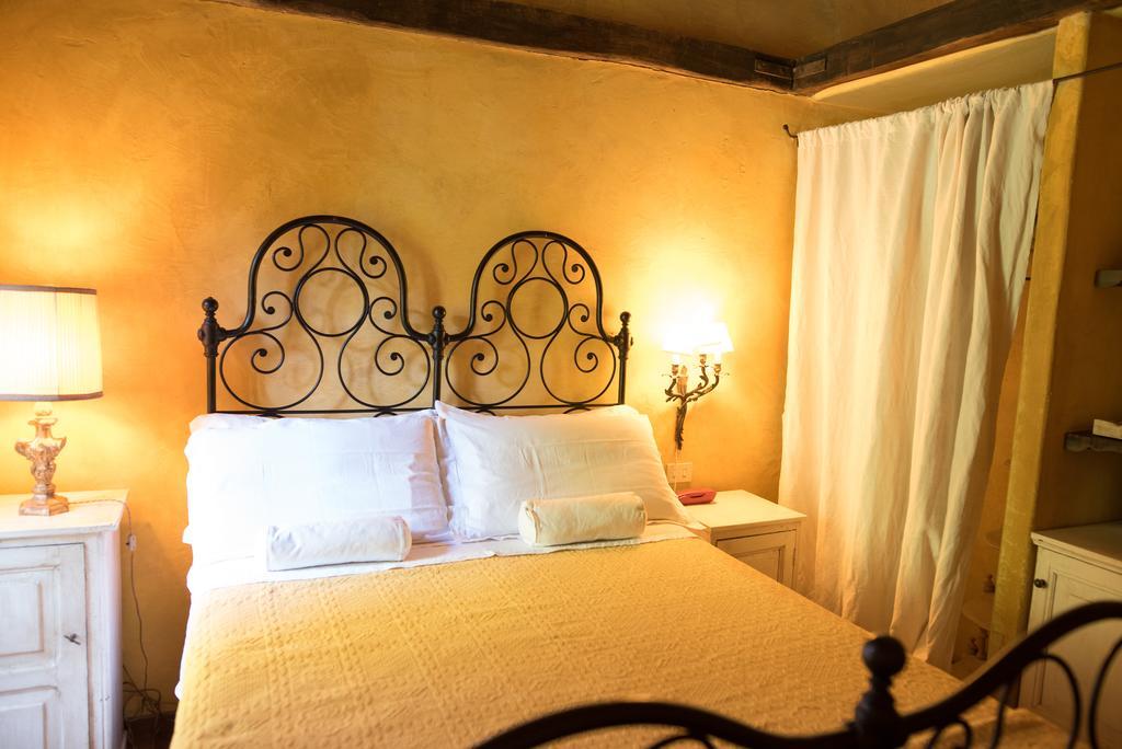 Locanda Dei Melograni Gossolengo Ngoại thất bức ảnh