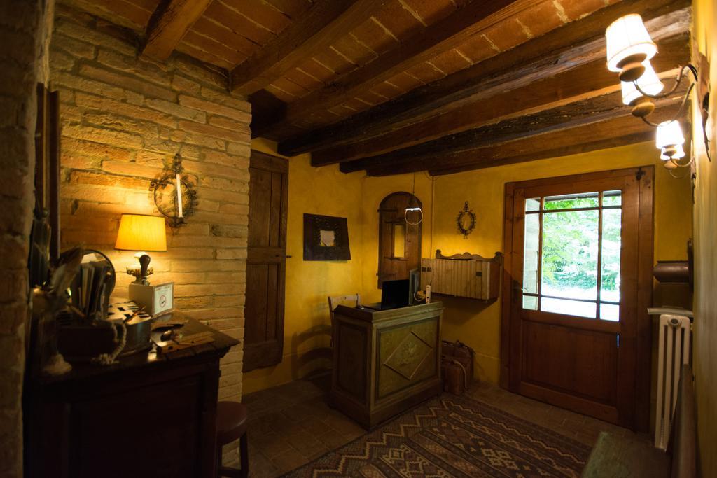 Locanda Dei Melograni Gossolengo Ngoại thất bức ảnh