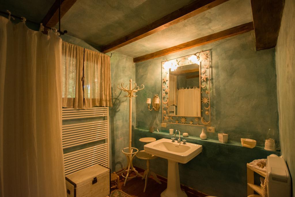 Locanda Dei Melograni Gossolengo Ngoại thất bức ảnh