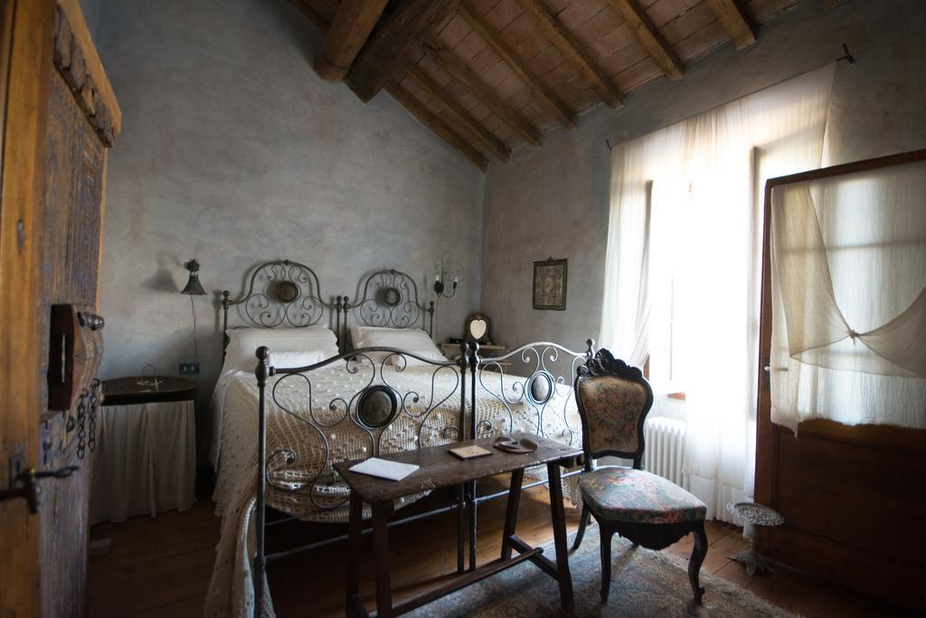 Locanda Dei Melograni Gossolengo Ngoại thất bức ảnh